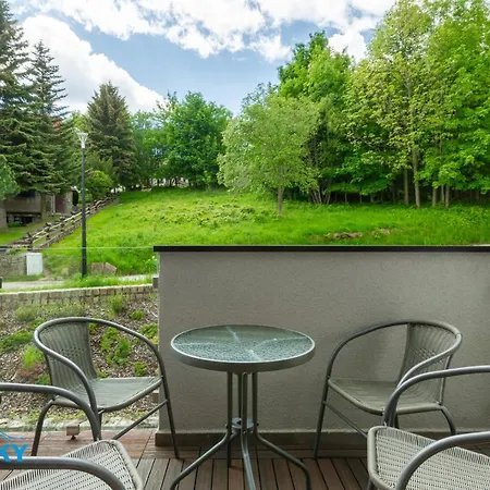 Bluesky - Pusta, Balkon, Spokojna Okolica, Blisko Szlakow I Wyciagow, Parking Podziemny Apartmán *