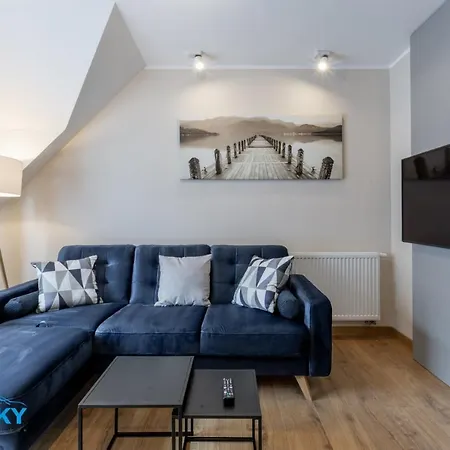 Bluesky - Pusta 8 - Nowoczesne Z Parkingiem Podziemnym Blisko Szlakow I Wyciagow شقة *