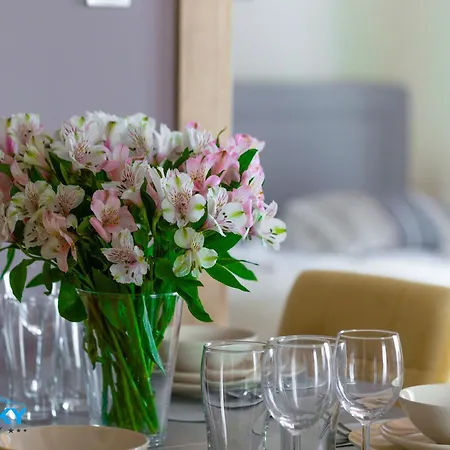 شقة Bluesky - Pusta 8 - Nowoczesne Z Parkingiem Podziemnym Blisko Szlakow I Wyciagow كارباش